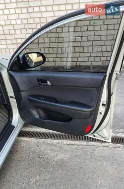 Универсал Hyundai i30 2008 в 