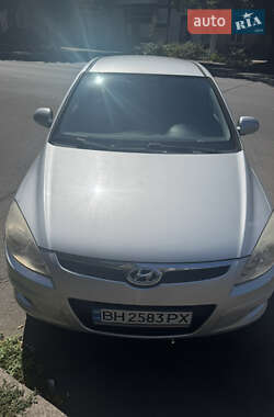 Хэтчбек Hyundai i30 2008 в 