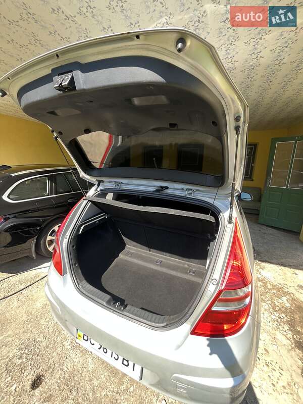 Хетчбек Hyundai i30 2008 в Львові