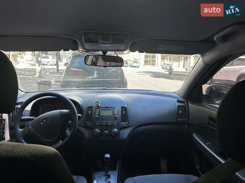 Хэтчбек Hyundai i30 2010 в Одессе