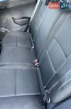 Хэтчбек Hyundai i30 2011 в 