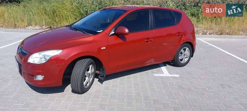 Hyundai i30 2008