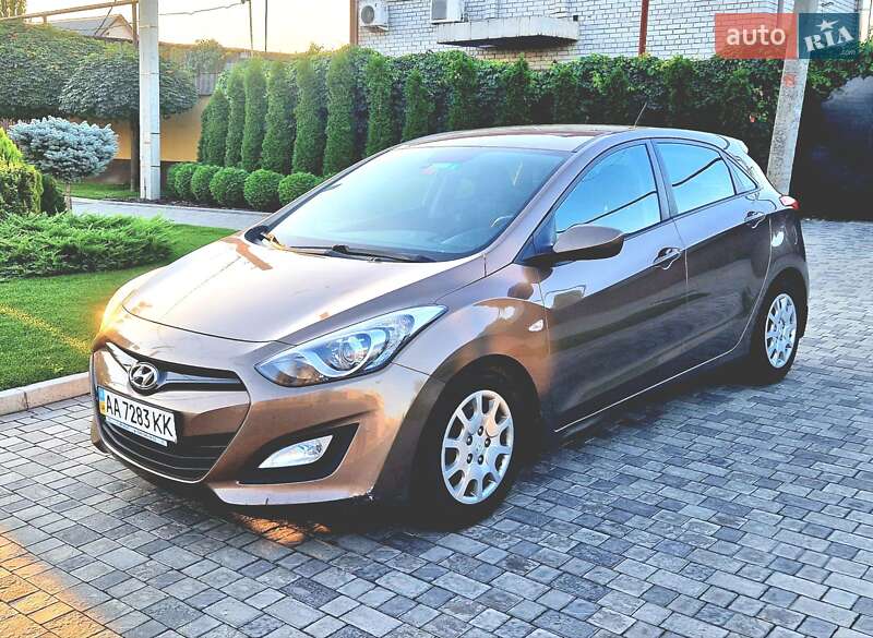 Hyundai i30 2012