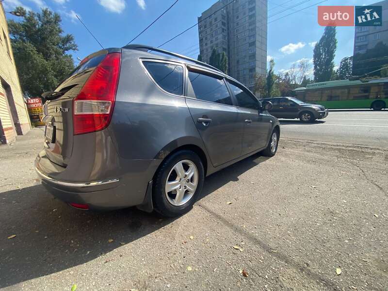 Универсал Hyundai i30 2008 в Харькове фото 3 Универсал Hyundai i30 2008 в Харькове