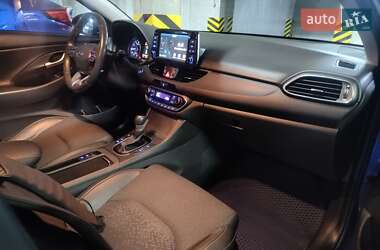 Хэтчбек Hyundai i30 2019 в 