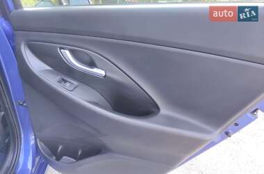Хэтчбек Hyundai i30 2019 в 