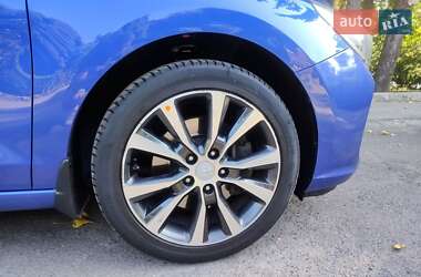 Хэтчбек Hyundai i30 2019 в 