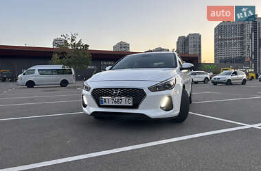Хэтчбек Hyundai i30 2019 в 