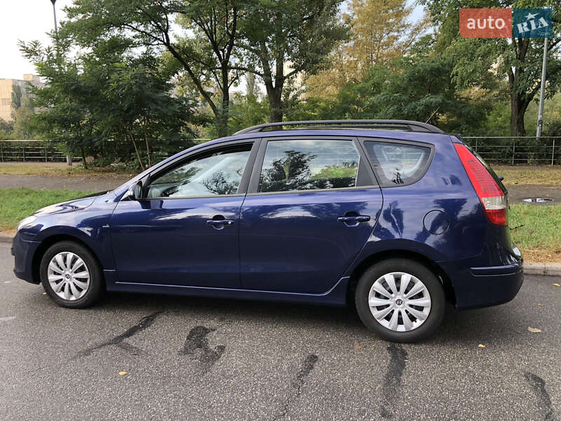 Універсал Hyundai i30 2011 в Києві