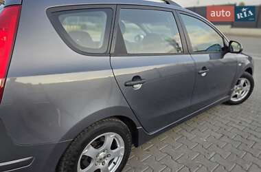 Универсал Hyundai i30 2010 в 