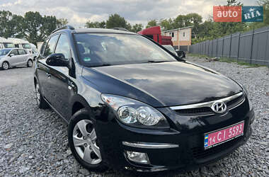 Универсал Hyundai i30 2009 в 