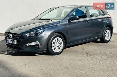 Хэтчбек Hyundai i30 2021 в 