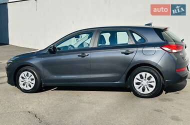 Хэтчбек Hyundai i30 2021 в 
