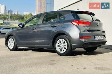 Хэтчбек Hyundai i30 2021 в 