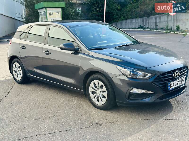 Хэтчбек Hyundai i30 2021 в Киеве