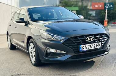 Хэтчбек Hyundai i30 2021 в 