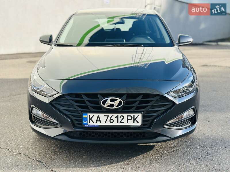 Хэтчбек Hyundai i30 2021 в Киеве