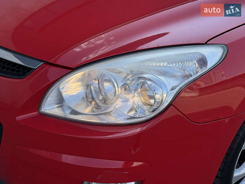 Хэтчбек Hyundai i30 2009 в Киеве фото 7 Хэтчбек Hyundai i30 2009 в Киеве