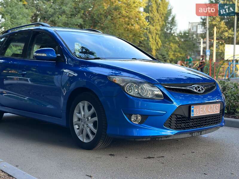 Hyundai i30 2011