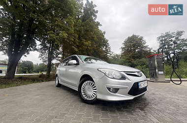 Універсал Hyundai i30 2012 в Дрогобичі