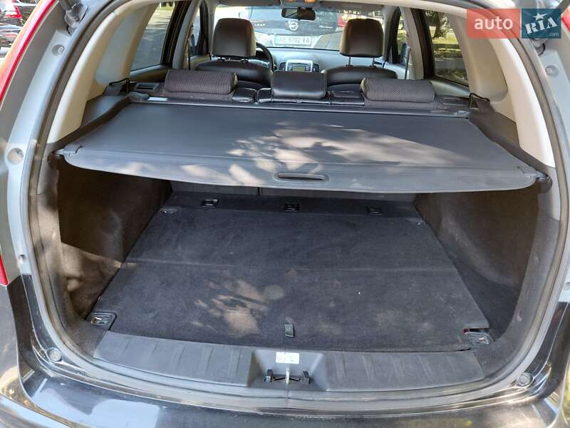 Універсал Hyundai i30 2011 в Дніпрі
