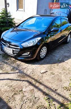 Хэтчбек Hyundai i30 2013 в 