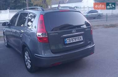 Универсал Hyundai i30 2010 в 