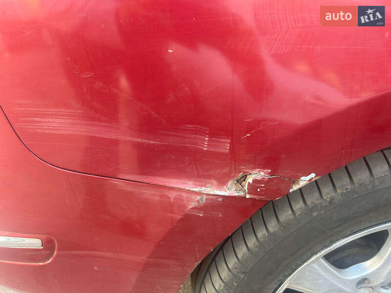 Универсал Hyundai i30 2008 в Глухове