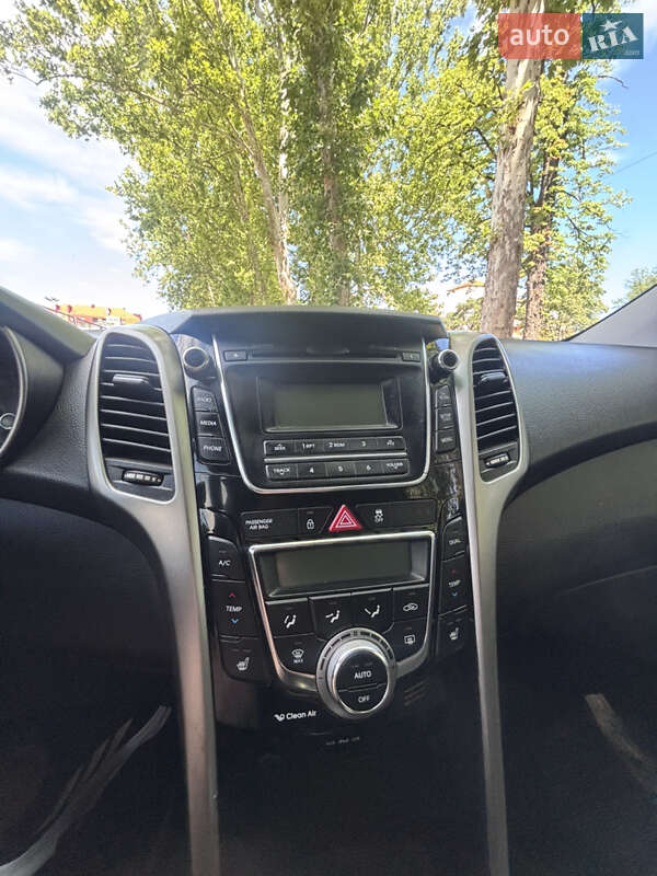 Універсал Hyundai i30 2015 в Мукачевому фото 5 Універсал Hyundai i30 2015 в Мукачевому