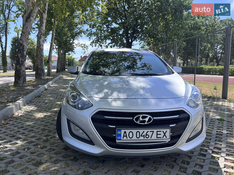 Універсал Hyundai i30 2015 в Мукачевому фото Універсал Hyundai i30 2015 в Мукачевому