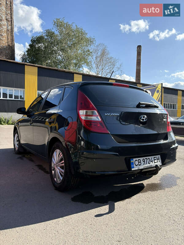 Хэтчбек Hyundai i30 2009 в Нежине