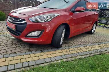 Универсал Hyundai i30 2015 в 