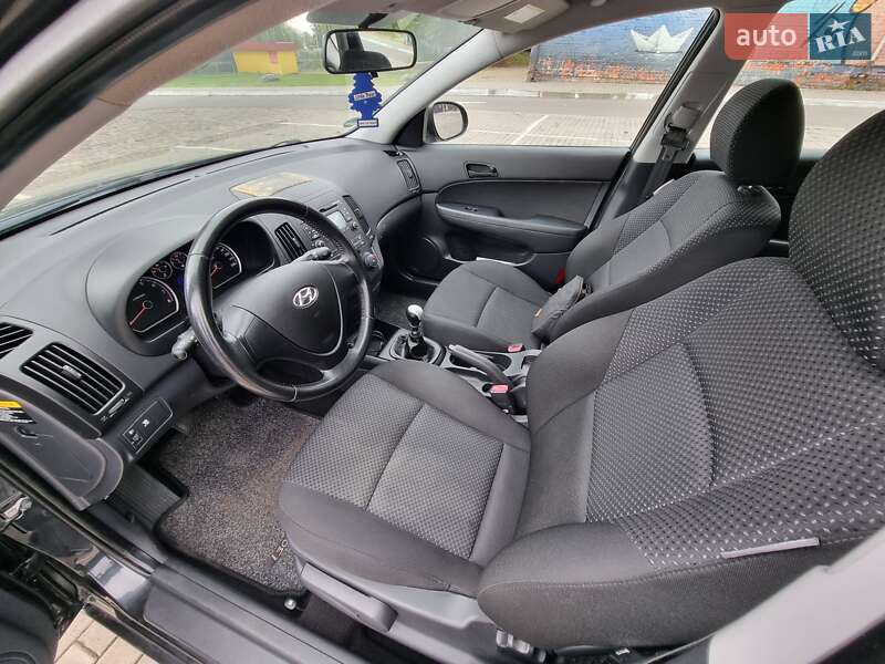 Універсал Hyundai i30 2009 в Луцьку
