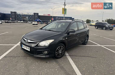 Універсал Hyundai i30 2010 в Києві