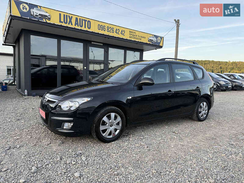 Хэтчбек Hyundai i30 2009 в Тернополе