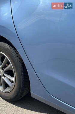 Хэтчбек Hyundai i30 2013 в 