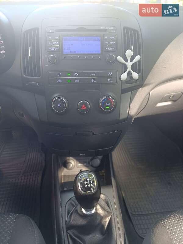 Хетчбек Hyundai i30 2010 в Луцьку
