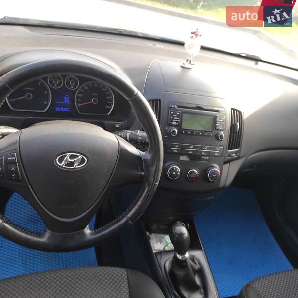 Хетчбек Hyundai i30 2011 в Луцьку