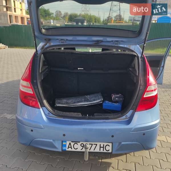 Хетчбек Hyundai i30 2011 в Луцьку