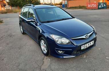 Універсал Hyundai i30 2011 в Полтаві