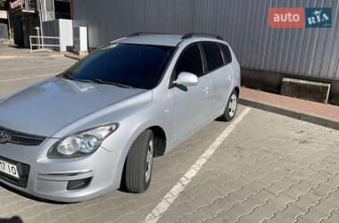 Универсал Hyundai i30 2009 в Одессе