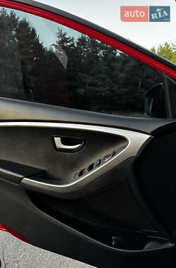 Хэтчбек Hyundai i30 2012 в 