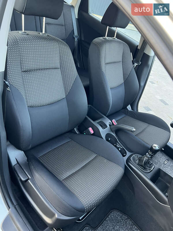 Универсал Hyundai i30 2009 в Виннице