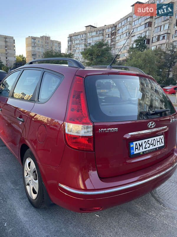 Універсал Hyundai i30 2009 в Києві фото 12 Універсал Hyundai i30 2009 в Києві