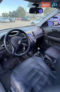 Универсал Hyundai i30 2012 в 
