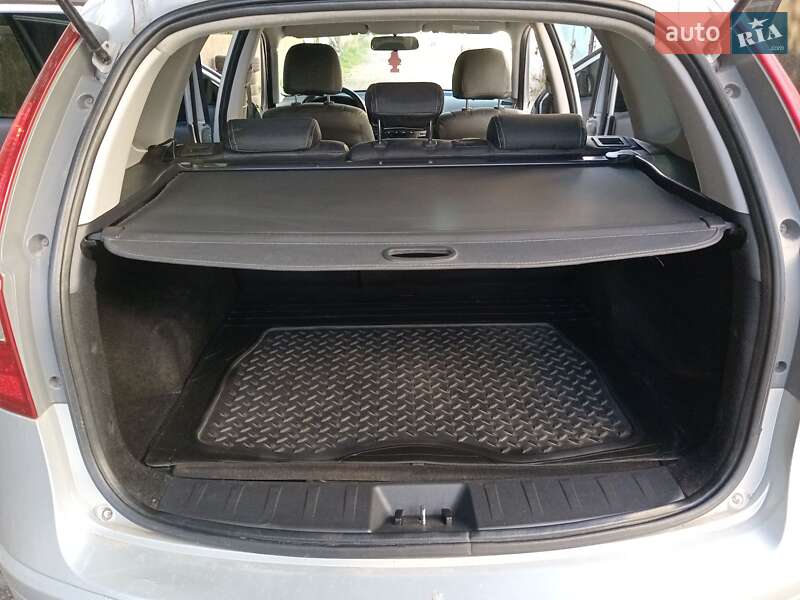 Универсал Hyundai i30 2010 в Ровно