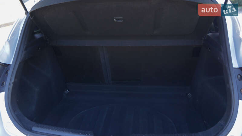 Хэтчбек Hyundai i30 2013 в Кривом Роге