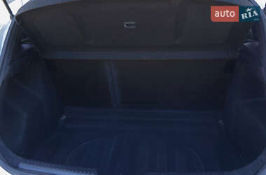 Хэтчбек Hyundai i30 2013 в 