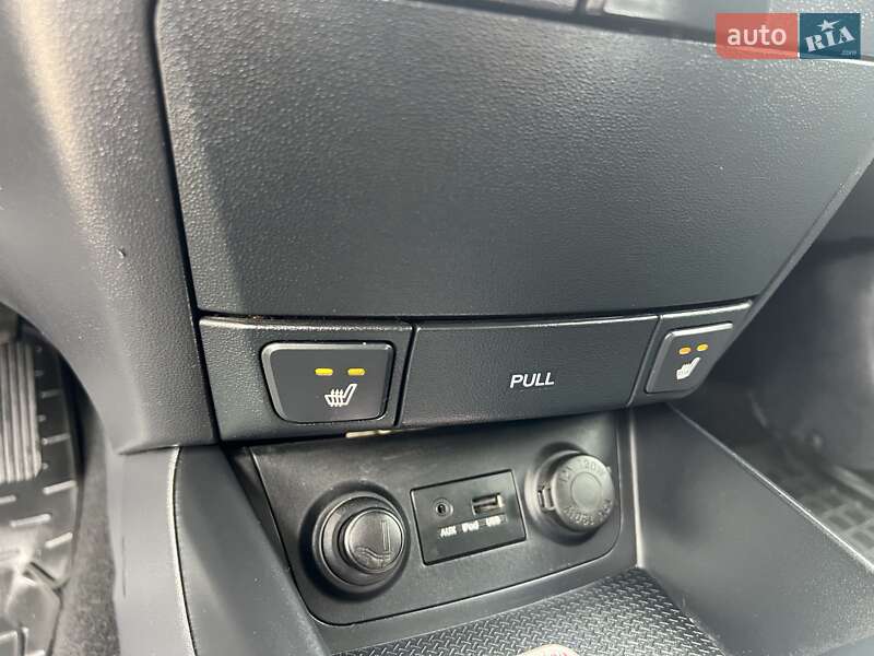 Универсал Hyundai i30 2011 в Киеве