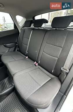 Хэтчбек Hyundai i30 2009 в 